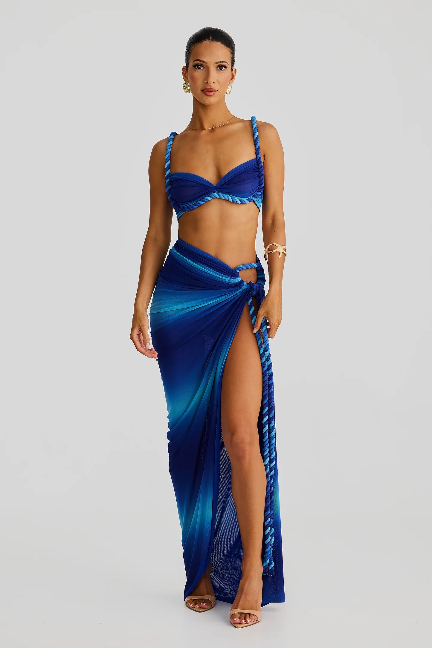 Robe Sara
