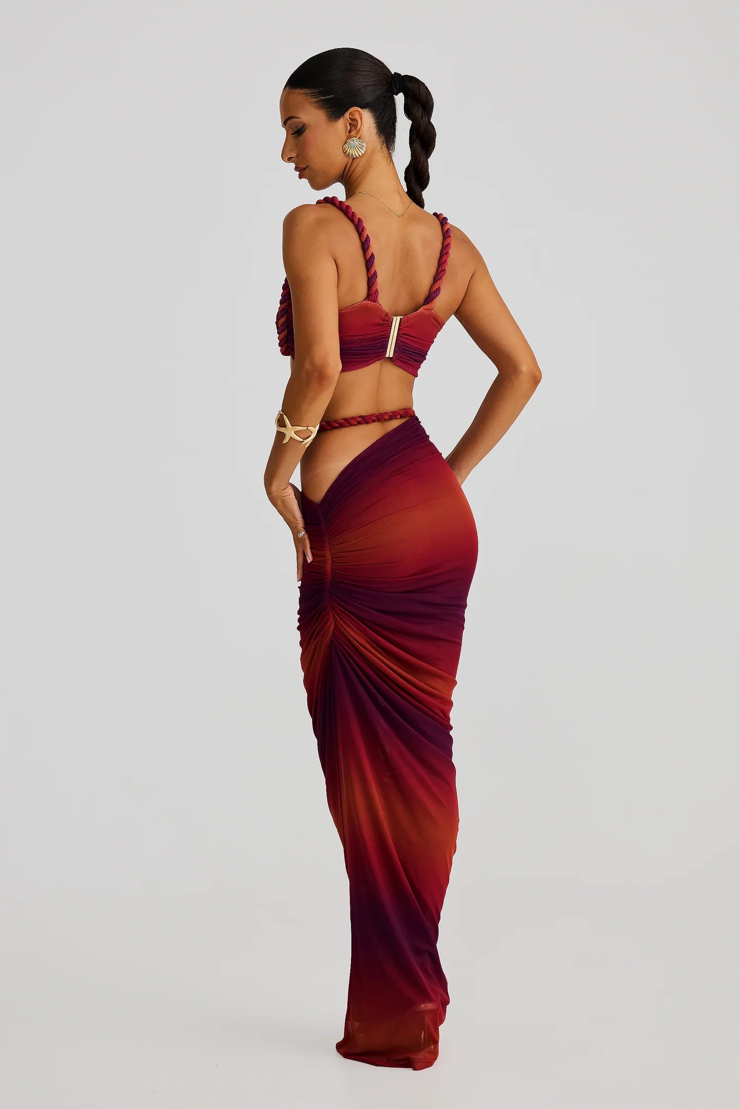 Robe Sara